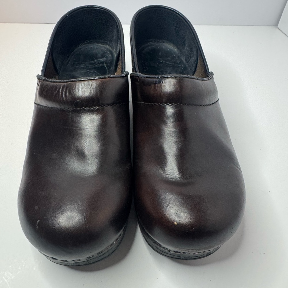 Dansko Brown Leather Professional Clogs Size EU38